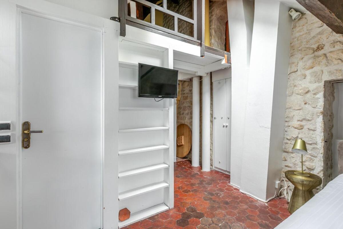Apartment Sous Les Poutres A